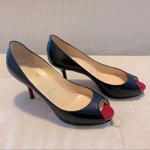 Christian Louboutin Black Pumps